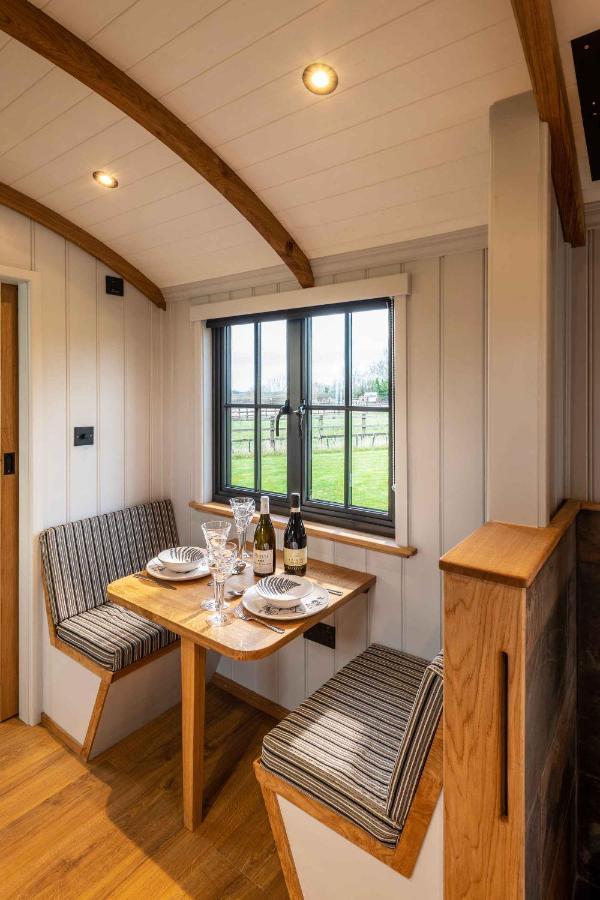Monkwood Shepherds Hut - Ockeridge Rural Retreats Worcester Luaran gambar