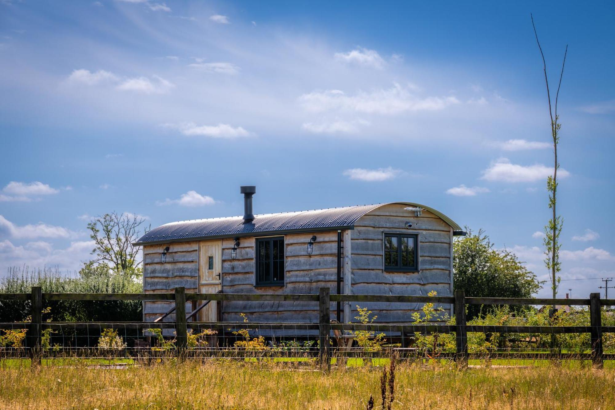 Monkwood Shepherds Hut - Ockeridge Rural Retreats Worcester Luaran gambar